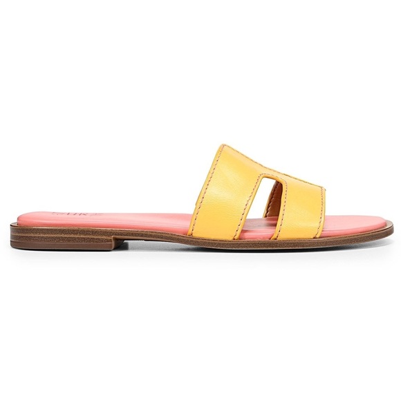 Naturalizer Fame Slide Sandal Daffodil Yellow Leather Size 7 EUC - Picture 4 of 9